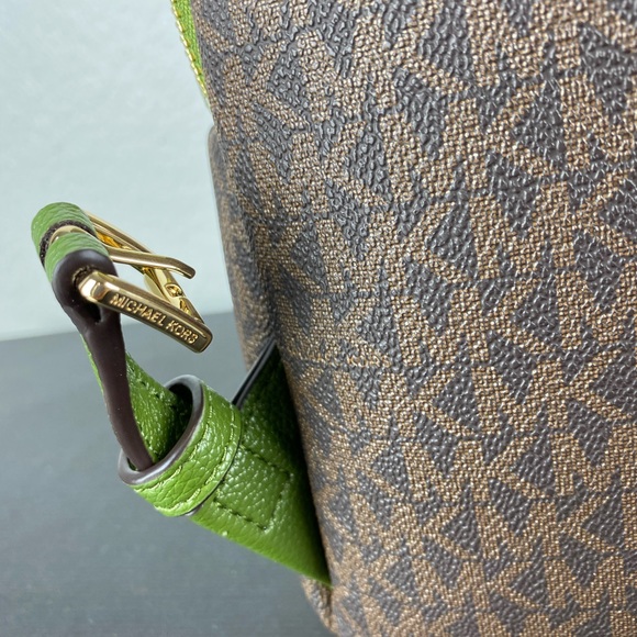 Michael Kors Erin Medium Backpack - Picture 5 of 11